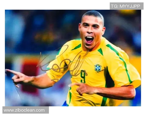 球星挑战足球极限 新时代足坛传奇对决再掀高潮